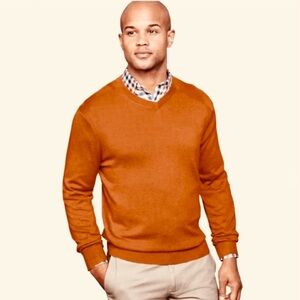 Men’s Johnston & Murphy silk angora orange pumpkin sweater